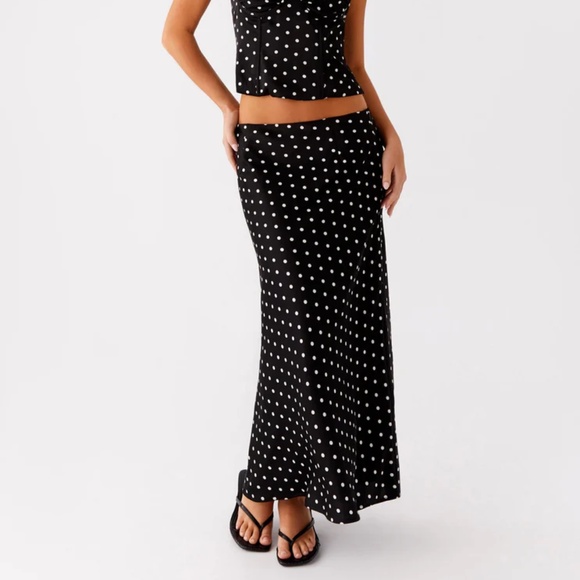 Peppermayo Dresses & Skirts - Breanne Low Rise Midi Skirt - Black Polka Dot NWT 2